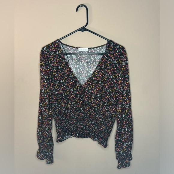 Paper Crane Tops - Paper Crane V-neck Floral Fop